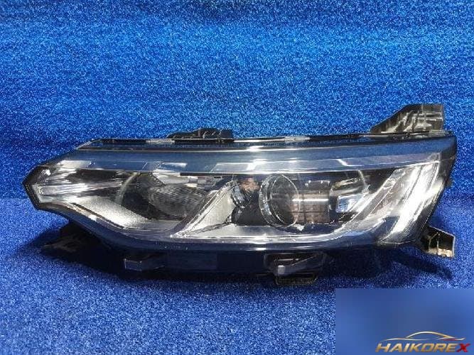 Renault SM6 2016 — фара левая 2606052118R