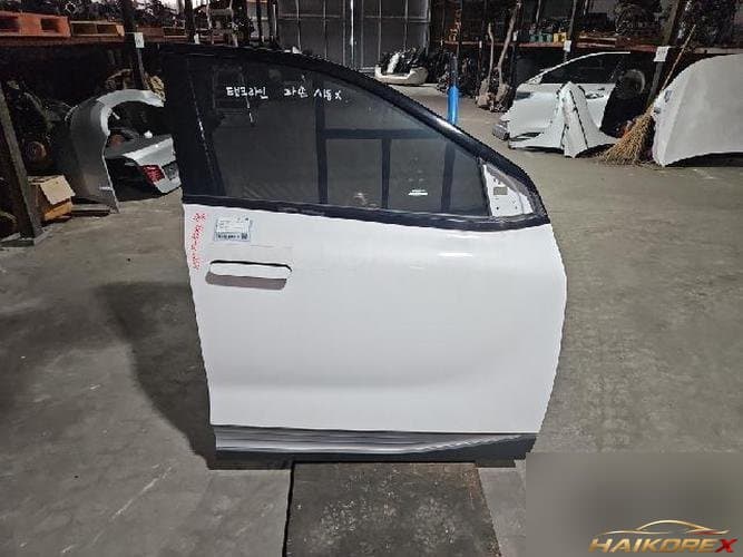 Hyundai Nexo 2023 — дверь передняя правая в сборе 76004M5001