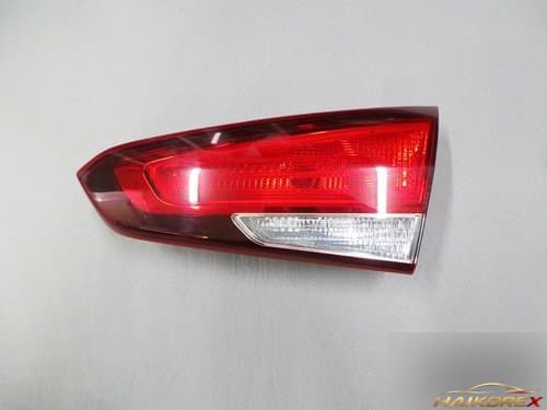 Задний фонарь правый 92404A7600