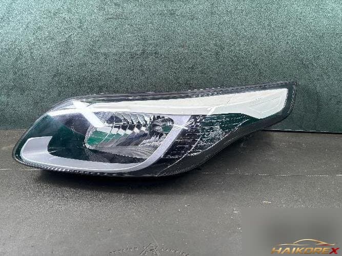 Kia Ray 2014 — фара левая