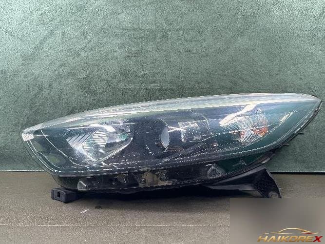 Renault QM3 2014 — фара левая