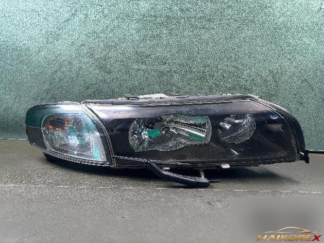 Volvo S80 2005 — фара правая HID