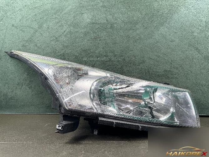 Chevrolet Cruze 2015 — фара правая 2