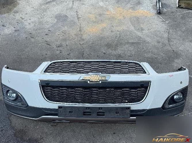 Chevrolet Captiva 2014 — передний бампер