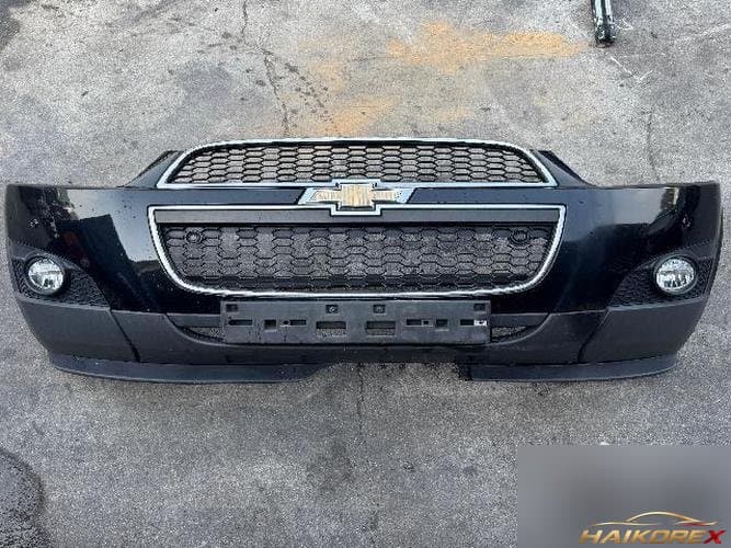 Chevrolet Captiva 2012 — передний бампер 2