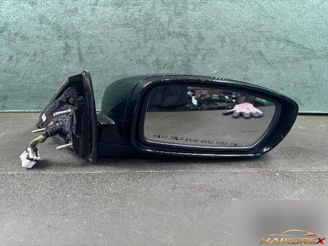 Hyundai Genesis 2009 — боковое зеркало правое 1