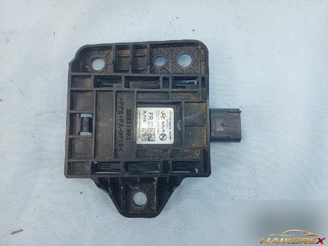Kia K8 2024 — передний бампер правый