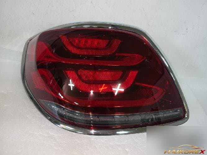 Kia K9 2020 — комбинированный фонарь задний левый (водительский) 92401 J6000