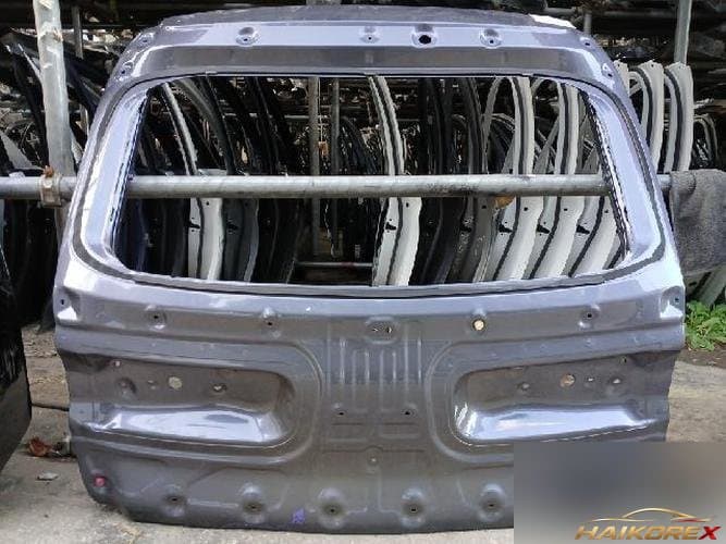 Genesis GV70 2021 — дверь багажника