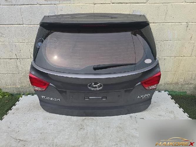 Hyundai Tucson 2010 — крышка багажника задняя 4