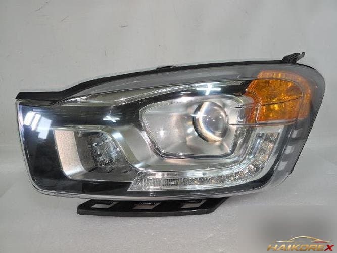 KG Mobility Korando 2014 — фара левая (LED)