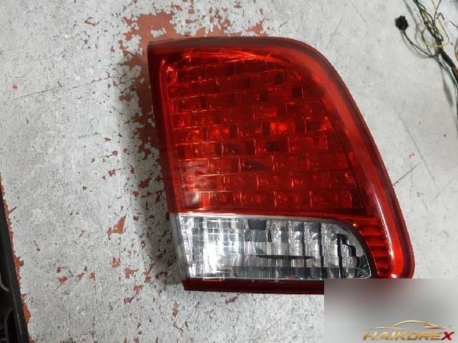Kia Sorento 2010 — фонарь задний внутренний левый 92405-2P000
