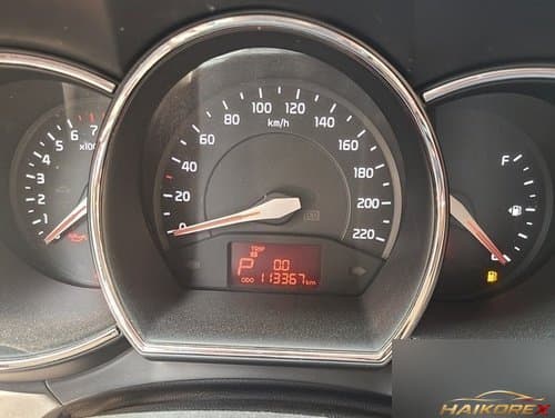 Панель приборов 940031W014