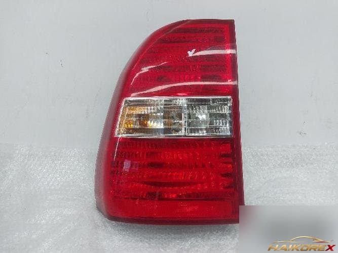 Kia Sportage 2007 — фонарь задний левый (комбинированный) 92401-1FO