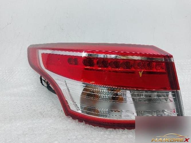 Renault SM5 2012 — задний фонарь комбинированный левый 265554335R
