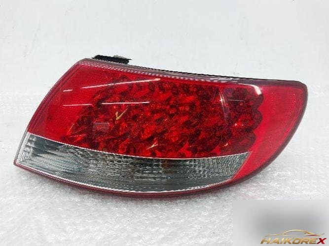 Hyundai Grandeur 2007 — фонарь задний в сборе правый (комбинированный) 924023L0