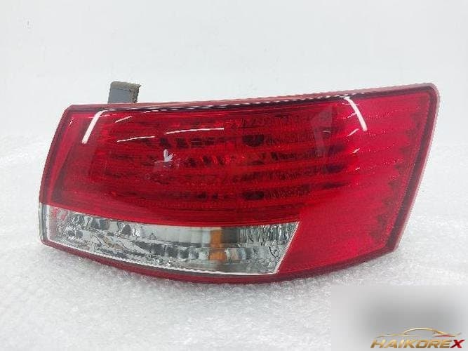 Hyundai Sonata 2008 — комбинированный фонарь задний правый (со стороны пассажира) 92402-3K500