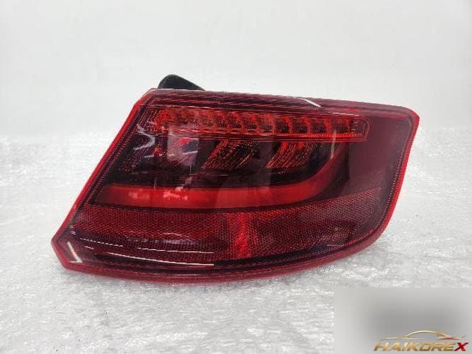 Audi A3 2015 — фонарь задний правый (комбинированный) 8V4 945 096 D