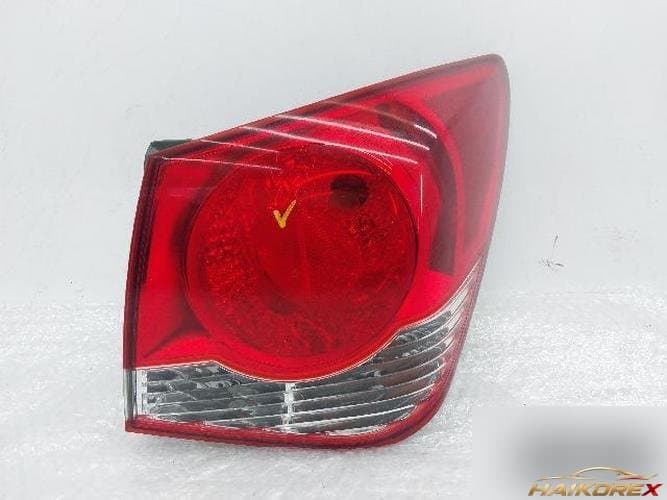 Chevrolet Cruze 2013 — задний фонарь (комбинированный) правый