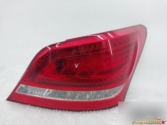 Hyundai Equus 2012 — фонарь задний комбинированный правый (пассажирский) 92402-3N010