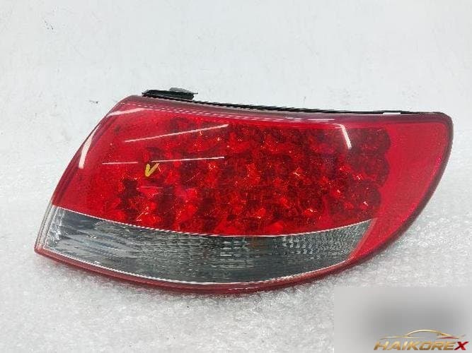 Hyundai Grandeur 2009 — комбинированный фонарь задний правый (92402-3LO)