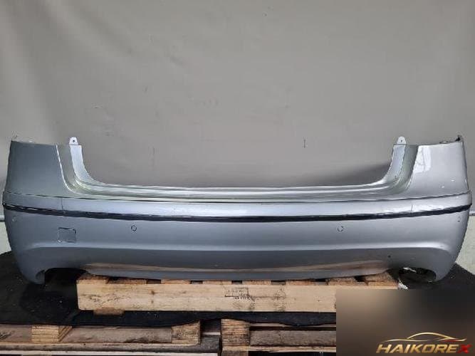 Hyundai Genesis 2009 — задний бампер