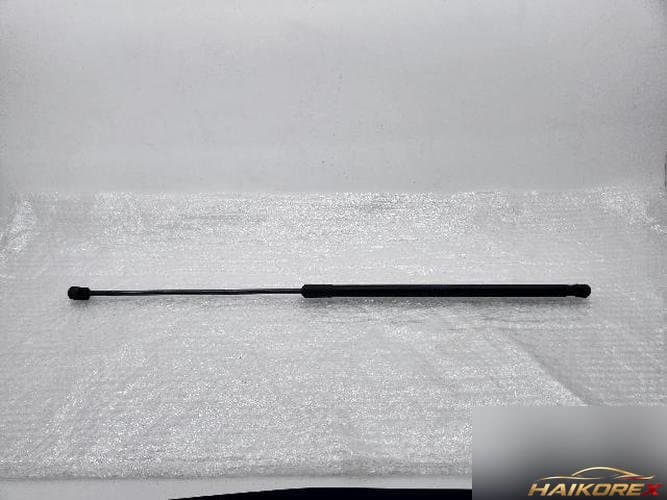 Audi A3 2015 — упор капота 8V0 823 359 03S