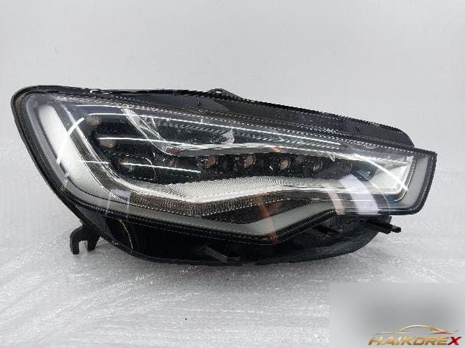 Audi A6 2014 — фара правая (LED)
