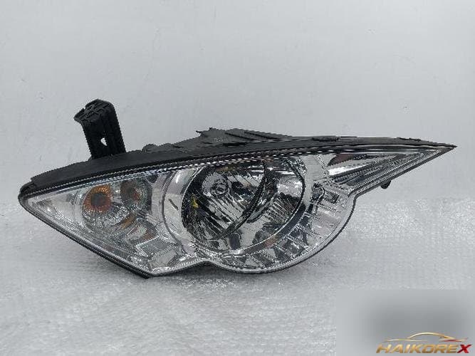 KG Mobility Actyon 2008 — фара правая (3+3 контакта)