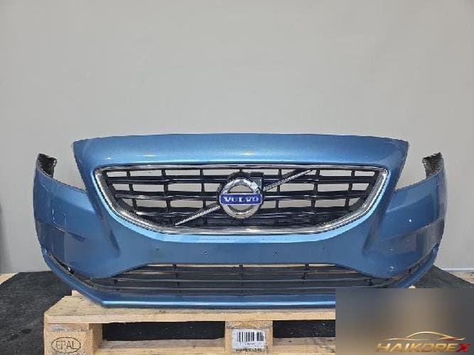 Volvo S90 2015 — передний бампер