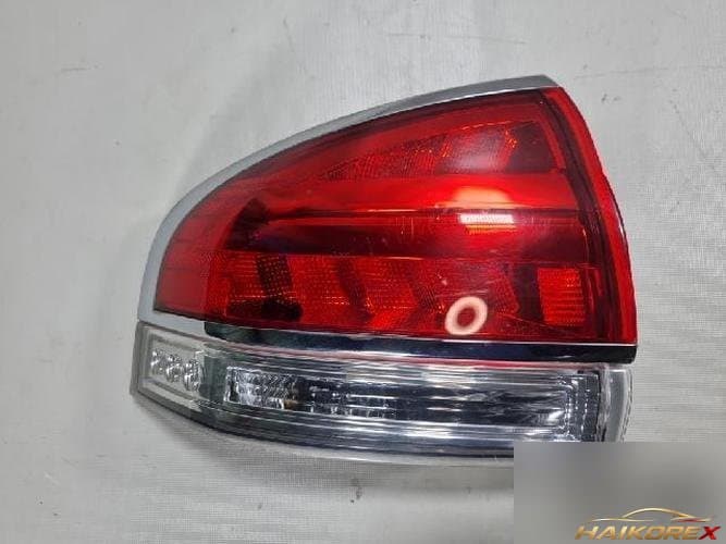 Ford MKX 2011 — фонарь задний левый (комбинированный)