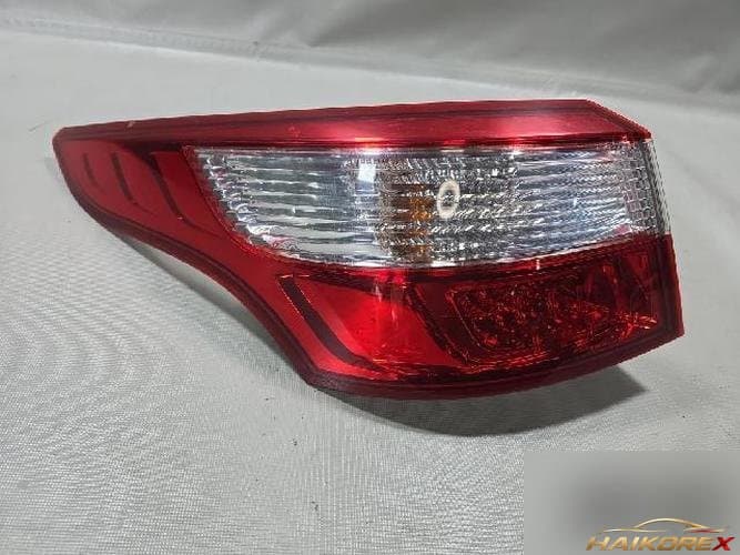 Renault SM5 2012 — комбинированный фонарь задний левый (водительский)