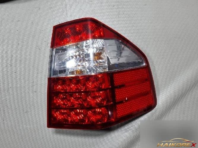 Kia Mohave 2011 — фонарь задний комбинированный правый (пассажирский)
