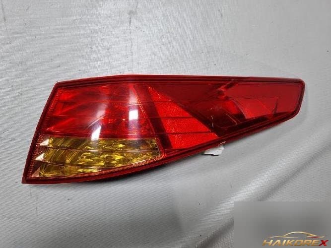 Kia K5 2012 — комбинированный фонарь задний правый (пассажирский)