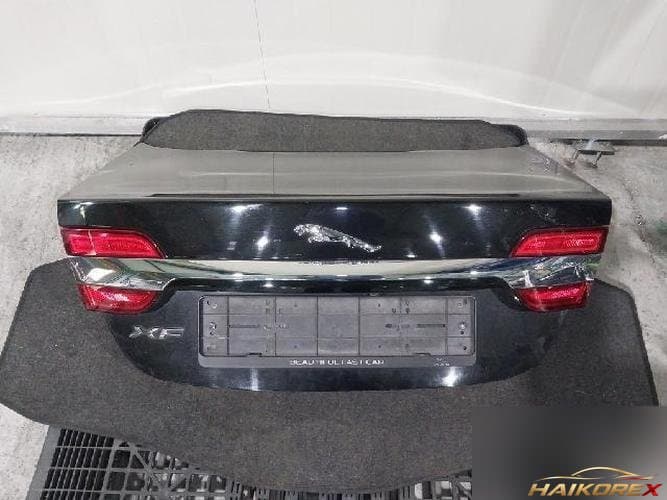 Jaguar XF 2013 — крышка багажника