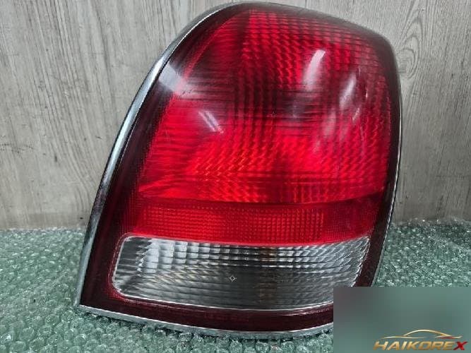 Hyundai Grandeur 2001 — фара правая 92402-39