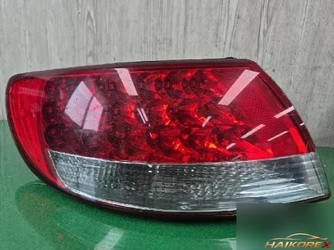 Hyundai Grandeur 2009 — комбинированный задний фонарь левый (водительский) 92401-3LO 4
