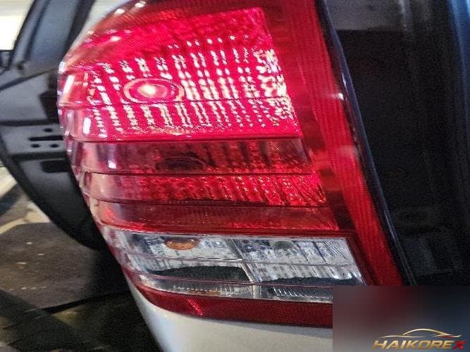 Kia Carnival 2008 — комбинированный фонарь задний левый (водителя) 924-4JO 1