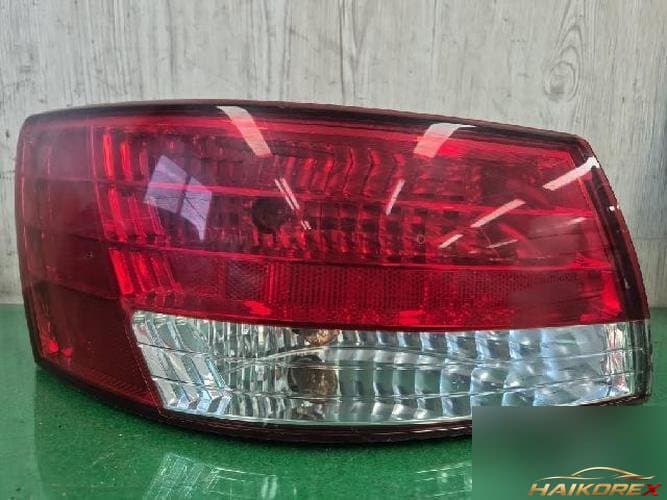 Hyundai Sonata 2005 — фонарь задний левый (комбинированный) 92401-3K0