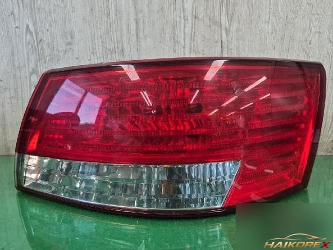 Hyundai Sonata 2005 — комбинированный задний фонарь правый 92402-3K0