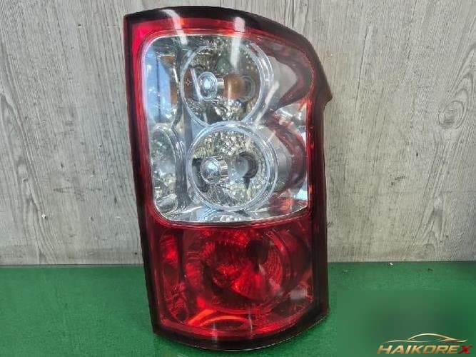 KG Mobility Musso 2004 — комбинированный фонарь задний правый (пассажирский) 108-1201