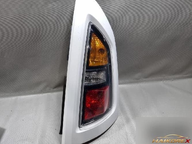 Kia Soul 2010 — задний комбинированный фонарь правый (пассажирский)