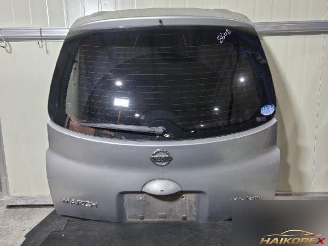 Nissan Marсh 2005 — крышка багажника