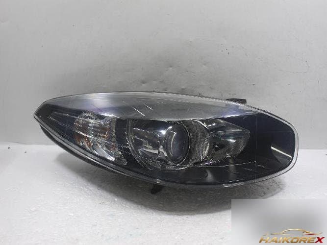 Renault SM3 2014 — фара правая 260106731R