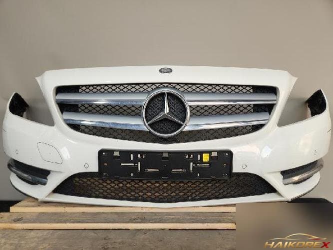 Mercedes-Benz B-Class 2012 — бампер передний