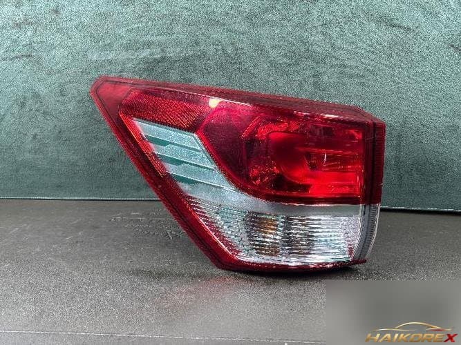 SsangYong Korando 2014 — комбинированный фонарь задний левый