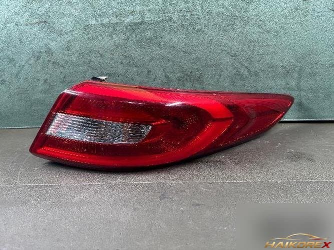 Hyundai Sonata 2015 — комбинированный фонарь задний правый