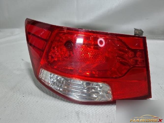 Kia Forte 2011 — комбинированный задний фонарь левый (водительский)