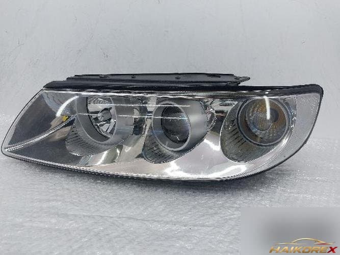 Hyundai Granzer 2005 — фара левая (ксеноновая)