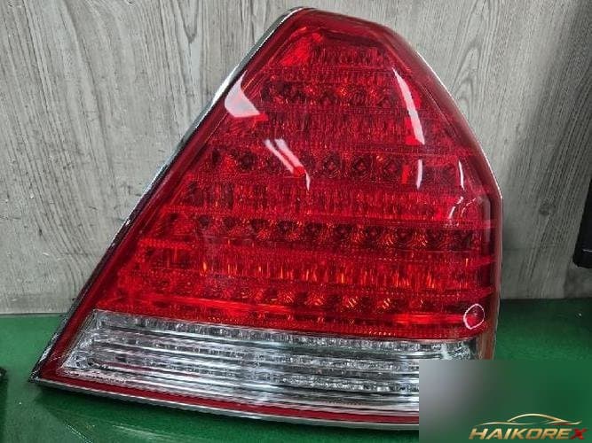 Hyundai Equus 2007 — комбинированный фонарь задний правый (пассажирский) 92402-3B500